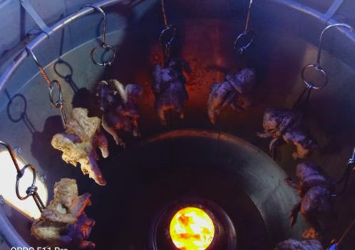 Bisnes Ayam Panggang Menjadi Tiba Masa 2 Abang Gemuk Bantu Tambah Rezeki Orang Lain Figura Mstar Memulai bisnis peternakan ayam, khususnya ayam pedaging membutuhkan persiapan yang panjang. bisnes ayam panggang menjadi tiba masa