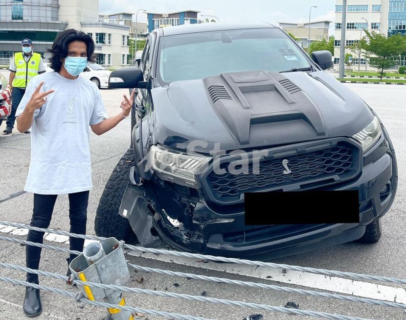 Naim Daniel Kemalangan Hilang Kawalan Selepas Langgar Divider Rahang Rasa Terkehel Nak Bercakap Pun Sukar Hiburan Mstar