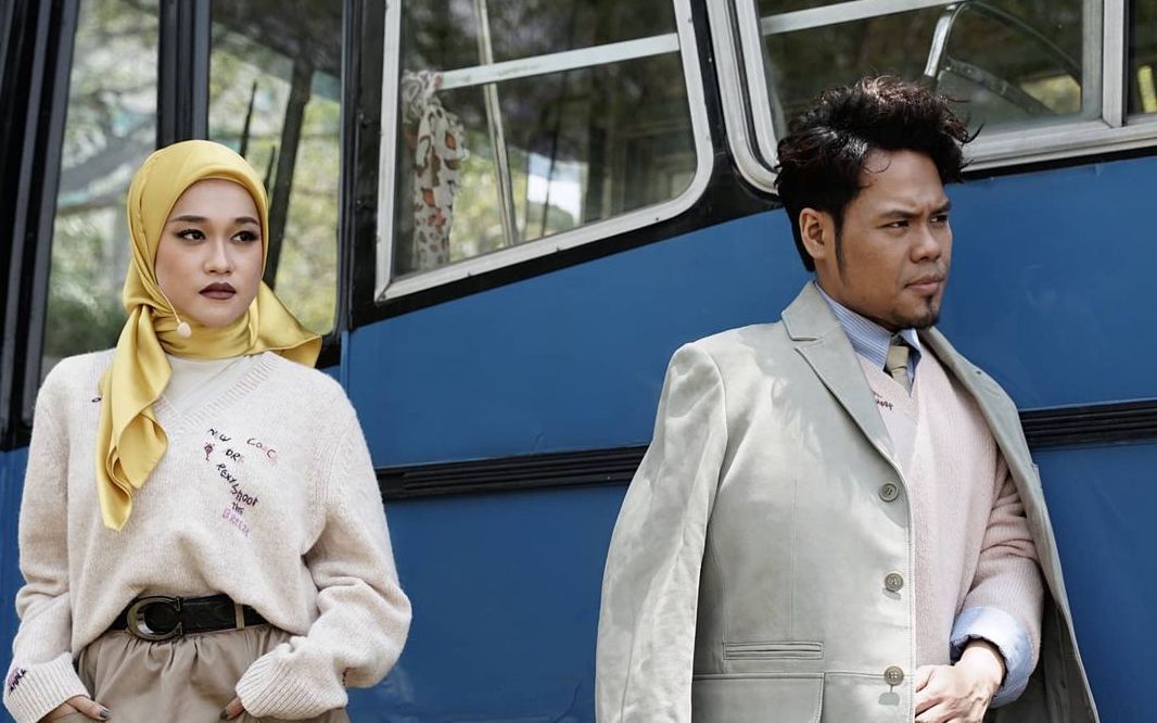 Syamel Dan Ernie Nikah Pagi Jumaat Guna Tanda Pagar Goodbyehellobmkn Raikan Hari Bahagia Hiburan Mstar