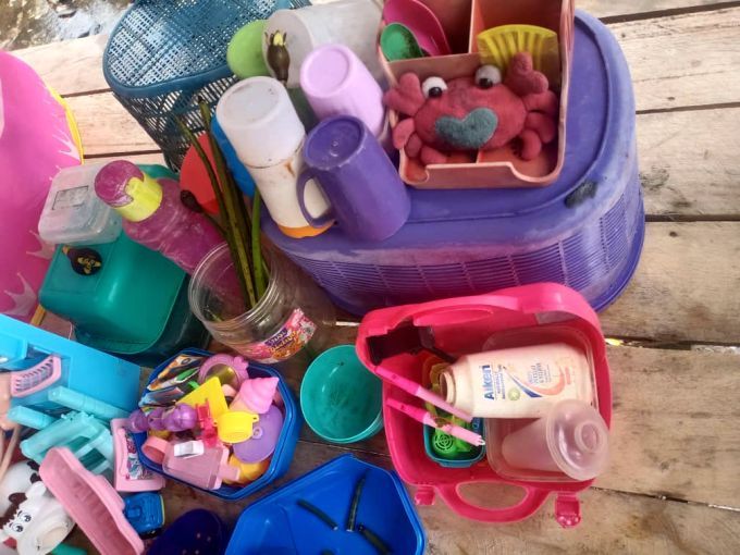 Selepas 2 Jam Geledah Paya Bakau Cari Mainan Ibu Lega Anak Tak Banyak Tanya Main Set Masak Masak Penuh Sampah Kena Cari Betul Betul Viral Mstar