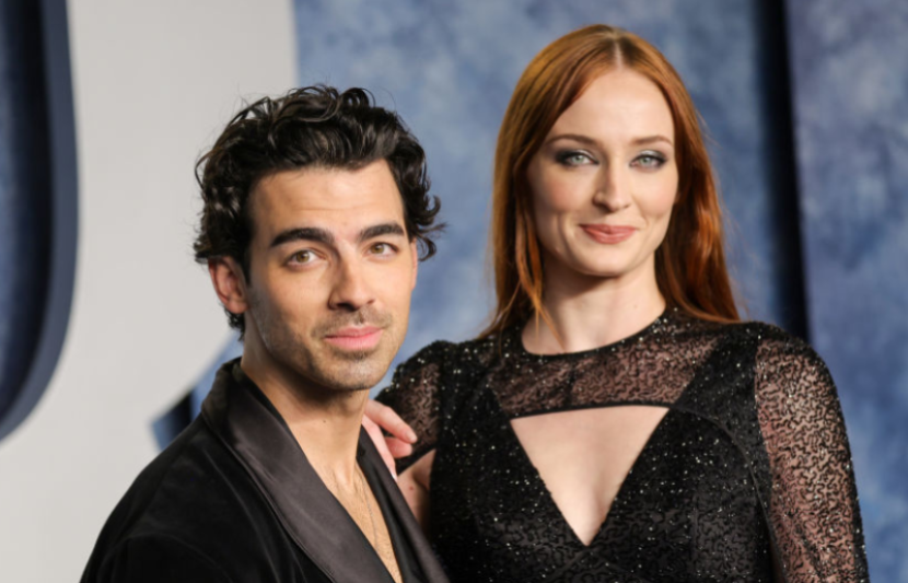 Mahkamah perintah 2 anak Joe Jonas dan Sophie Turner terus menetap di
