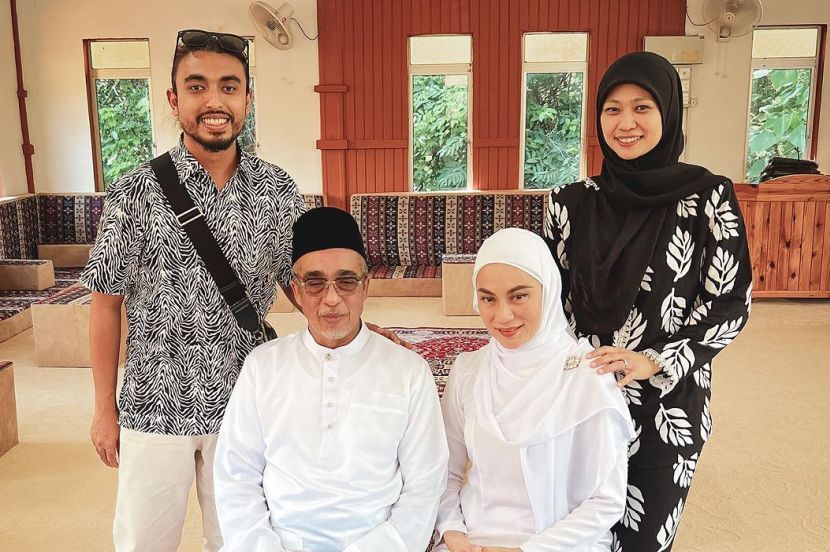 Sabri Yunus tamat zaman duda, kini suami pelakon 'Pi Mai Pi Mai Tang Tu' Angeline Tan 