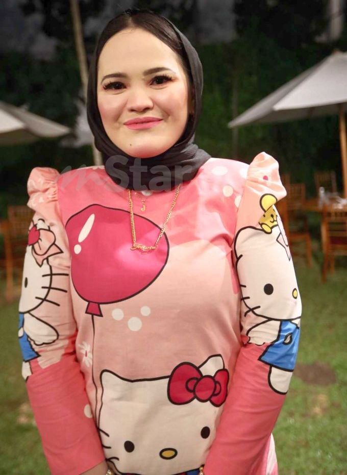 mSTar Open House —SHAARI CHEMAT /THESTAR