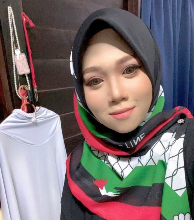 Yaya mempunyai kebolehan untuk merawat kerohanian.