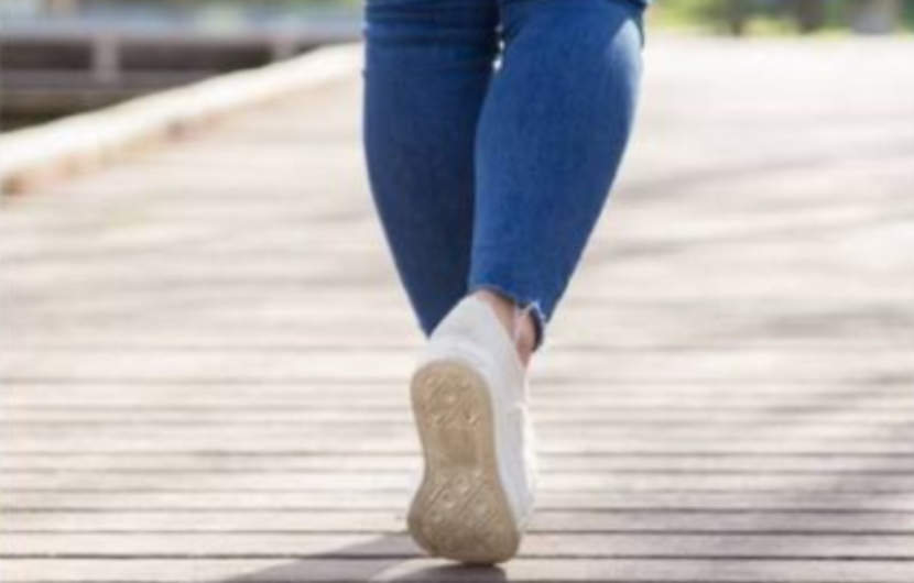 Lakukan brisk walk selama 30 hingga 45 minit untuk menenangkan diri.