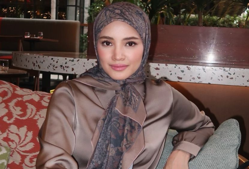 Pembekal tudung kecewa sikap Fazura.