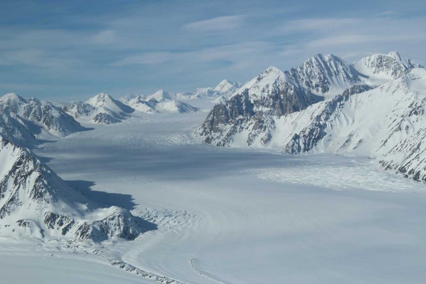 An early-spring flightseeing experience reveals the nearly inaccessible ice fields, mountains and glaciers of Yukon's Kluane National Park. (Alan Solomon/Chicago Tribune/TNS)