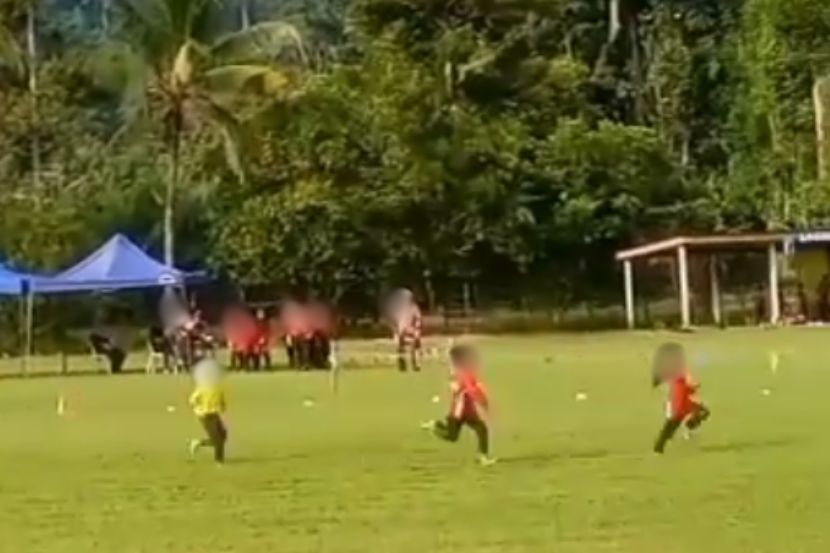 Acara larian yang menjadi tular di media sosial kerana guru dituduh tidak jujur dalam menentukan pemenang.