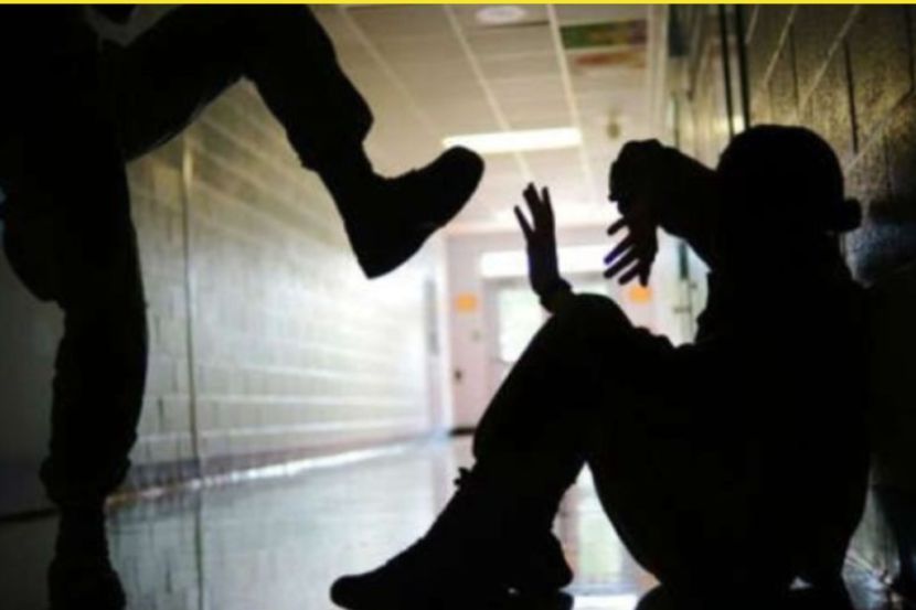 Dipukul antara ancaman yang diterima individu yang gagal melunaskan hutang ah long. -Gambar hiasan