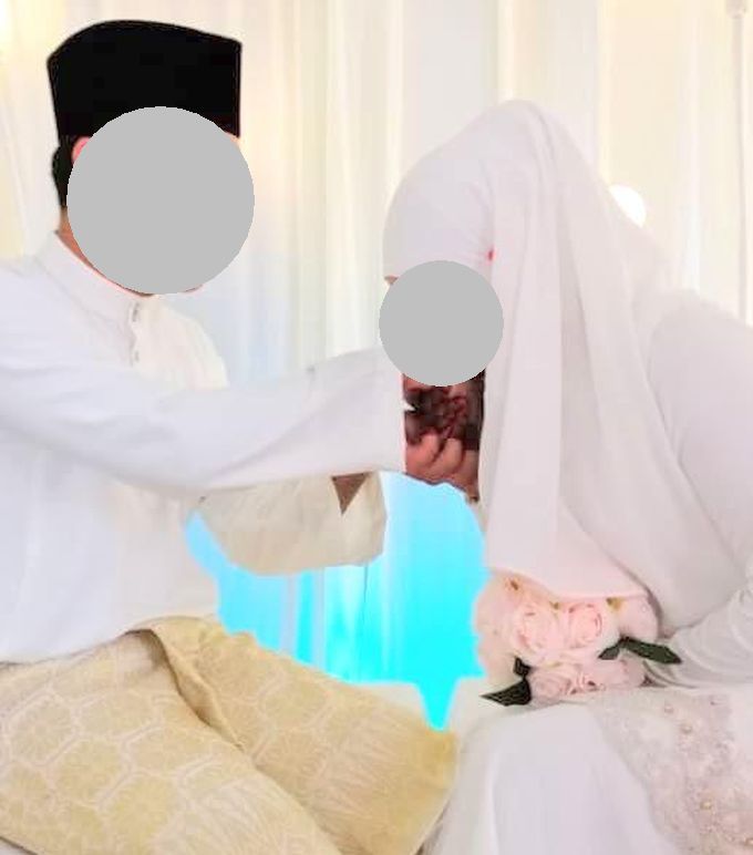 Wanita yang telah berkahwin perlu akur pada suaminya. -Gambar hiasan