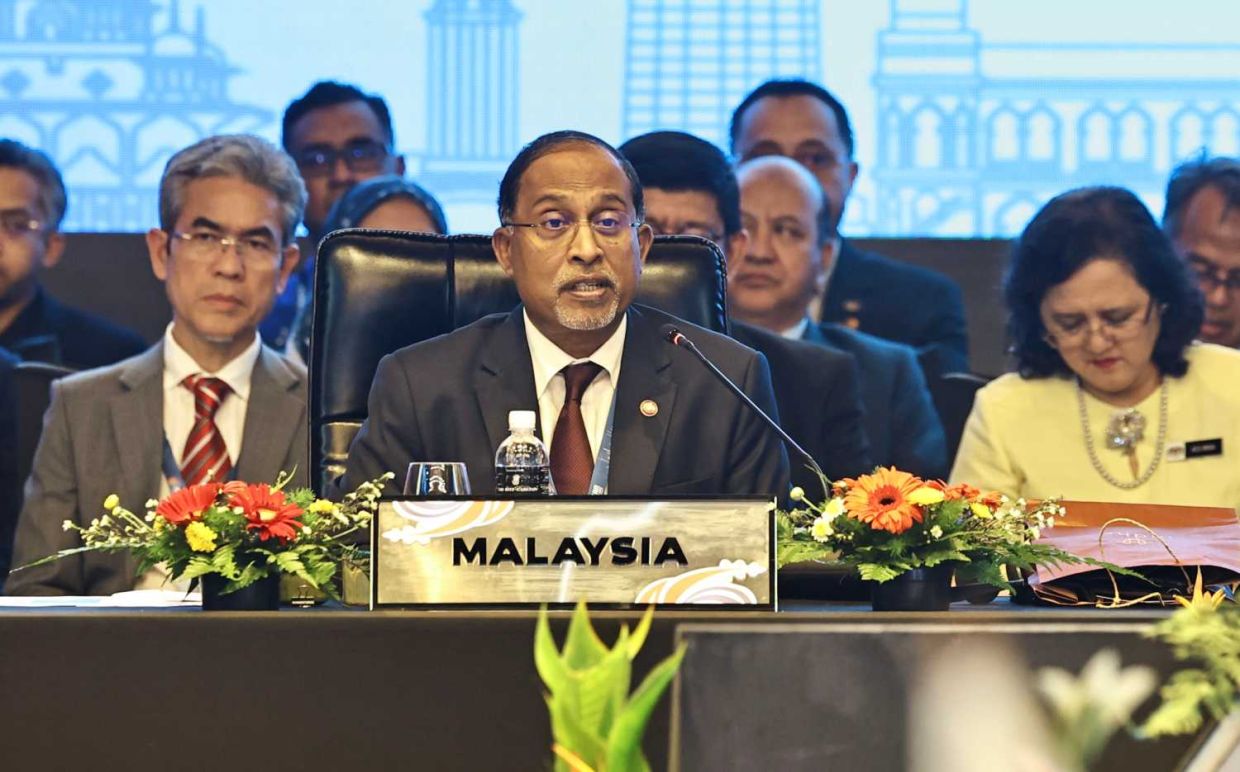 Zambry berkata cadangan mewujudkan rangkaian dan platform kerjasama dalam kalangan institusi pendidikan tinggi ASEAN turut dibincangkan.