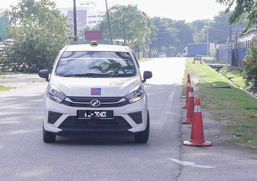 Kelas memandu penting bagi membolehkan pemandu baharu mengendalikan kenderaan. -Gambar hiasan