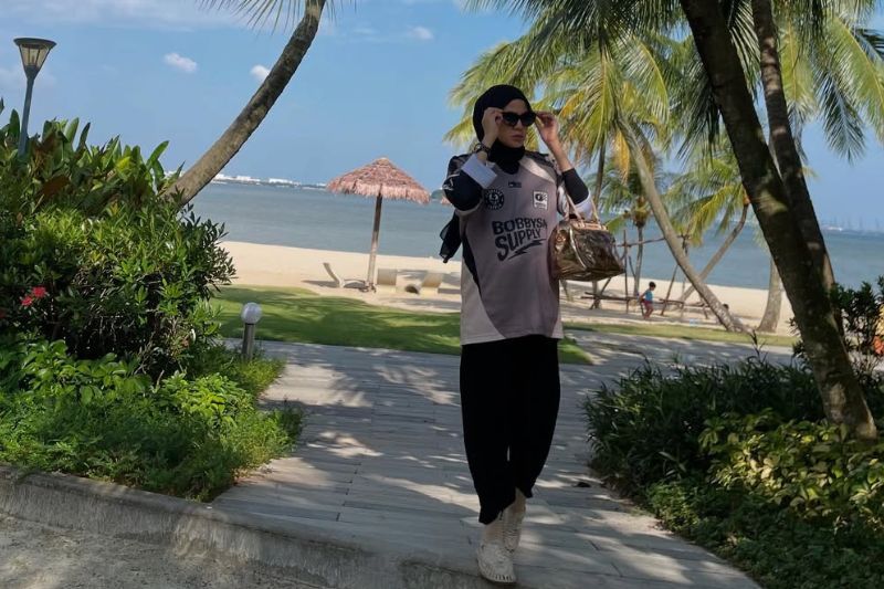 Fara reda dengan kehidupan sebagai ibu tunggal.