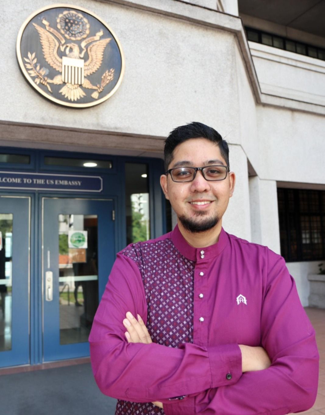 Ustaz Razif merupakan seorang Pengurus Strategi Maktabah Al-Bakri.