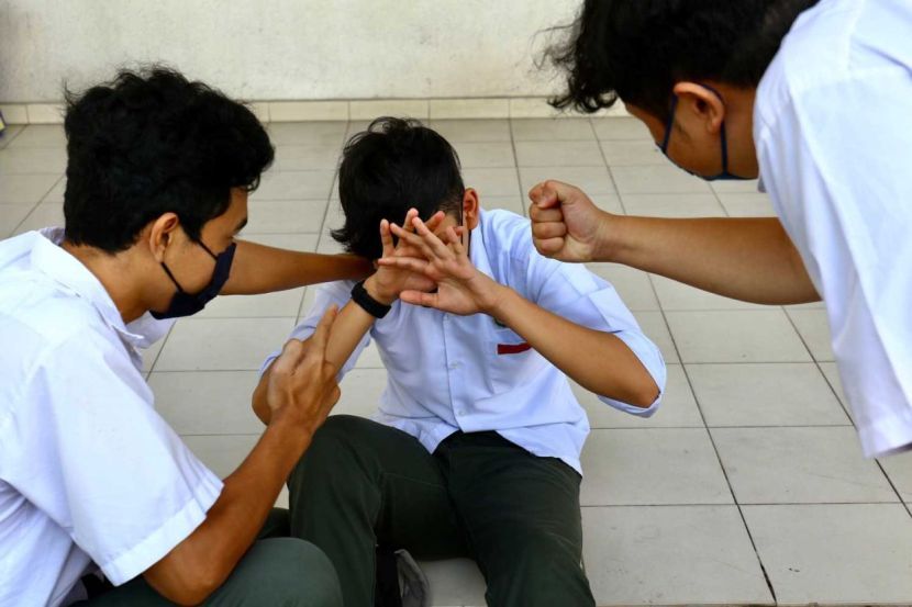 Kes buli juga kerap dilaporkan di sekolah berasrama. -Gambar hiasan