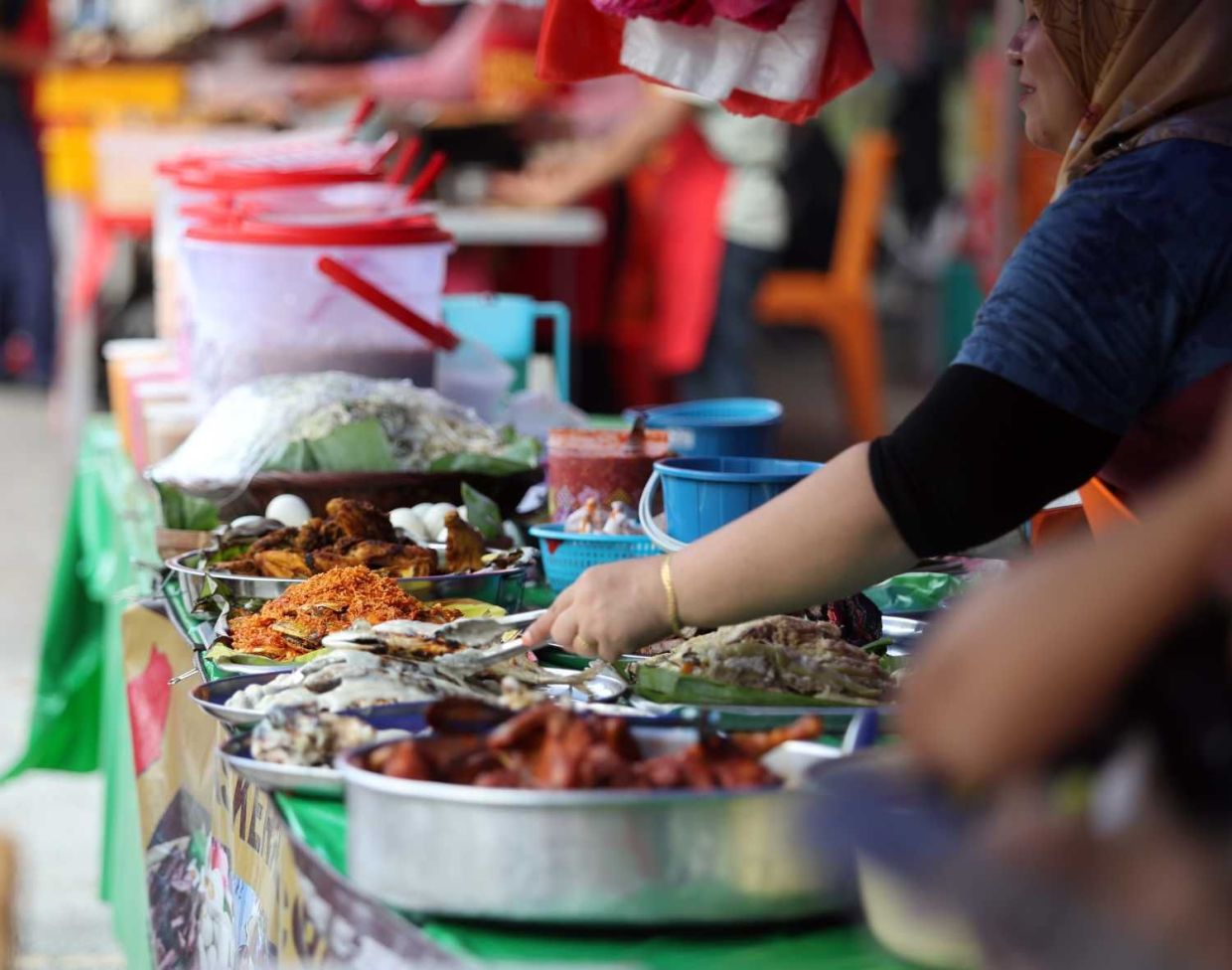 check out Ramadan Bazaar for interesting eats at Bazaar Ramadan Pandan Indah. 19 MARCH 2024 一CHAN TAK KONG/The Star