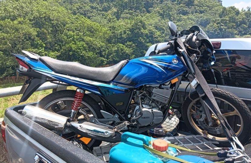 Eyna Lee dikatakan menyayangi motosikal berkenaan.