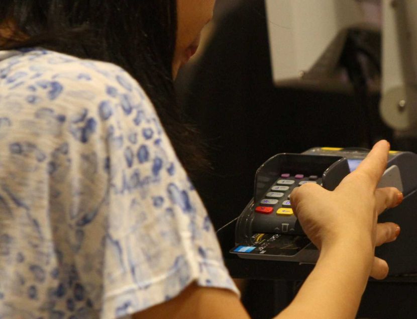 Story on Wave credit and debit card. RAYMOND OOI/ The Star