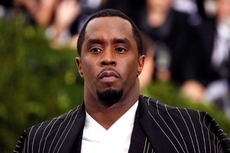 P. Diddy dijatuhkan hukuman penjara empat tahun atas kesalahan kes pelacuran.