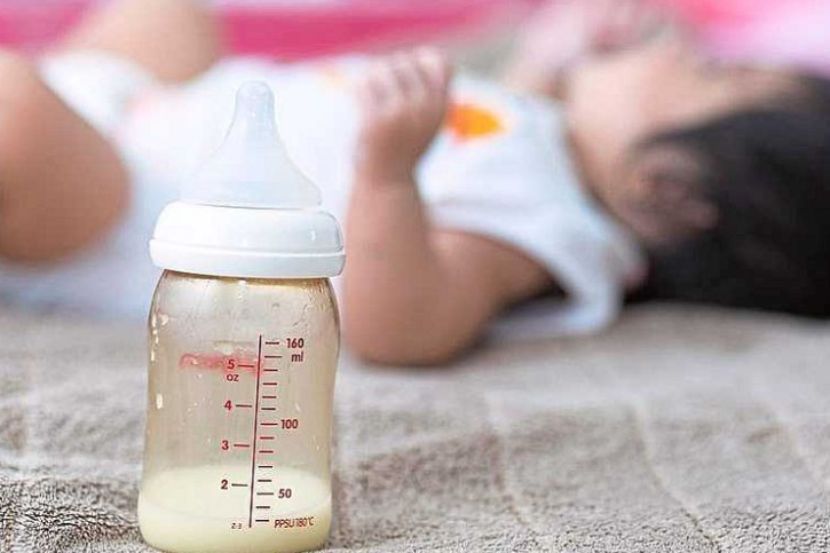 Susu kambing adalah pilihan terbaik diberikan kepada bayi selepas susu ibu. -Gambar hiasan