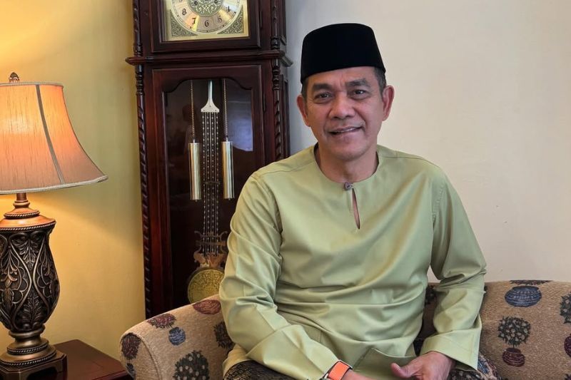 Rosyam sudah terbiasa bekerja tanpa pembantu peribadi.