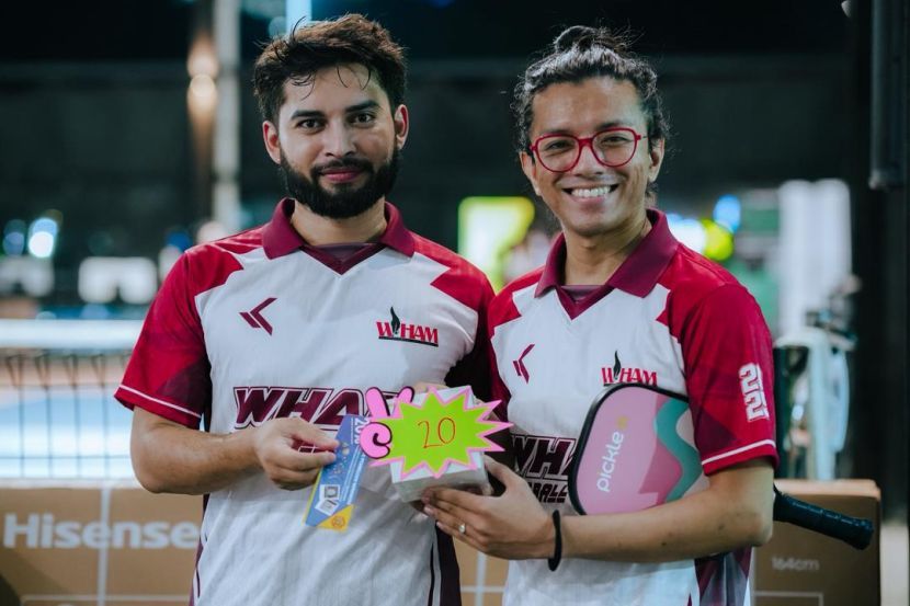 Aeril antara penaja yang hadir dan menyampaikan hadiah cabutan bertuah.