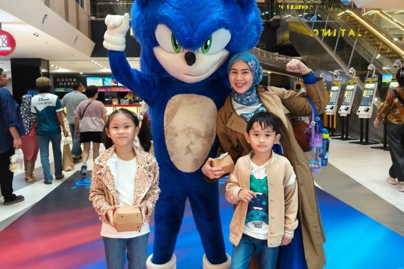 Dr Afifah (kanan) mahu Nubhan beri kerjasama atas urusan anak-anak. 