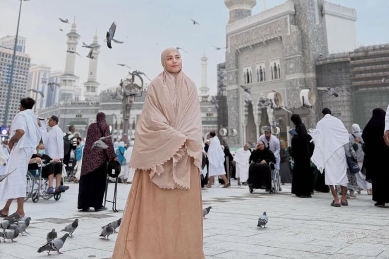 Linda menunaikan umrah pada Disember tahun lalu.