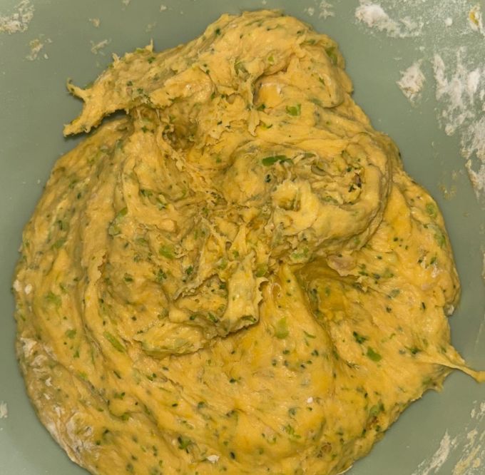 Doh menjadi apabila sudah tidak melekat dan lembut.