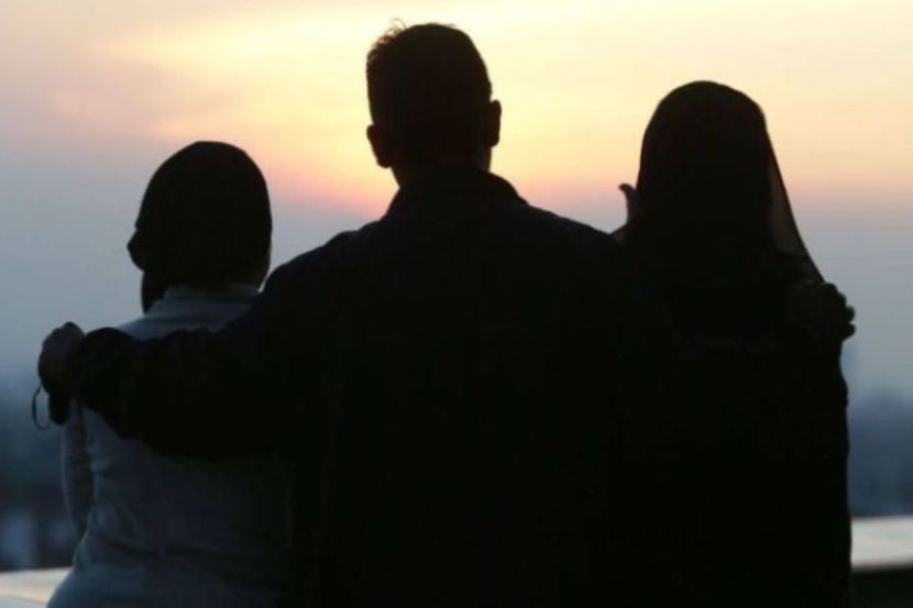 Poligami menuntut suami bersikap adil terhadap para isteri. -Gambar hiasan 