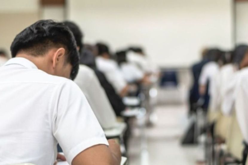 Keputusan SPM penting dalam menentukan masa depan seseorang pelajar. -Gambar hiasan