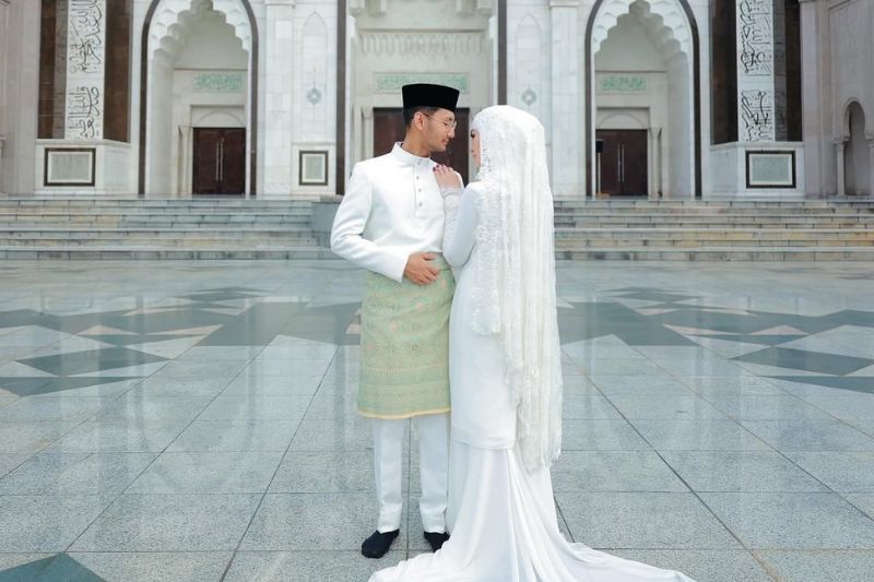 Sufian (kiri) dan Rania bernikah pada Mei tahun lalu.