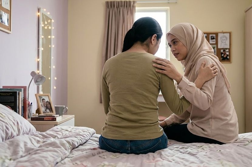 Sokongan keluarga penting bagi membantu mengatasi masalah kesihatan mental. -Gambar hiasan AI