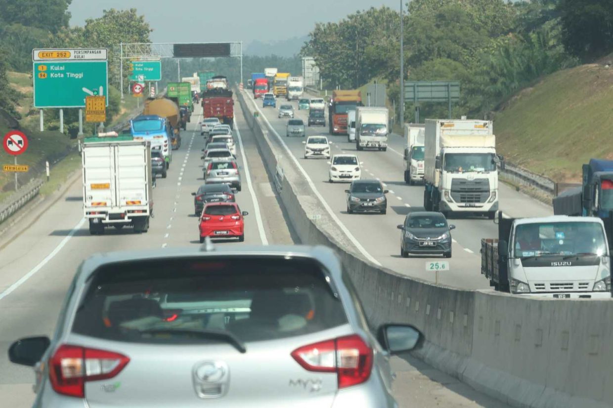 The Johor stretch of the North-South Expressway currently operates with two lanes each way, causing frequent traffic congestion even on weekdays and non-peak periods. — THOMAS YONG/The Star