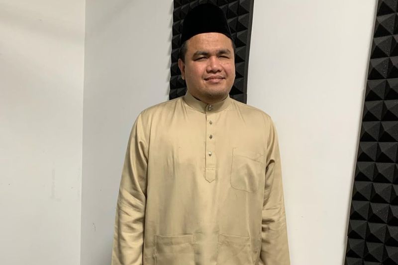 Azmi terbuka menjawab persoalan yang sering diajukan netizen.