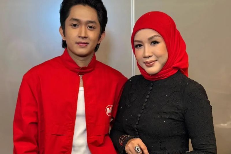 Kim dan Safura (kanan) bertanding dalam TTMM musim kedua.