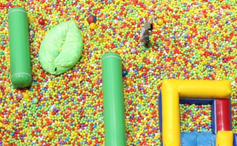 Anak kecil tidak sepatutnya ditinggalkan tanpa pengawasan orang dewasa. -Gambar hiasan