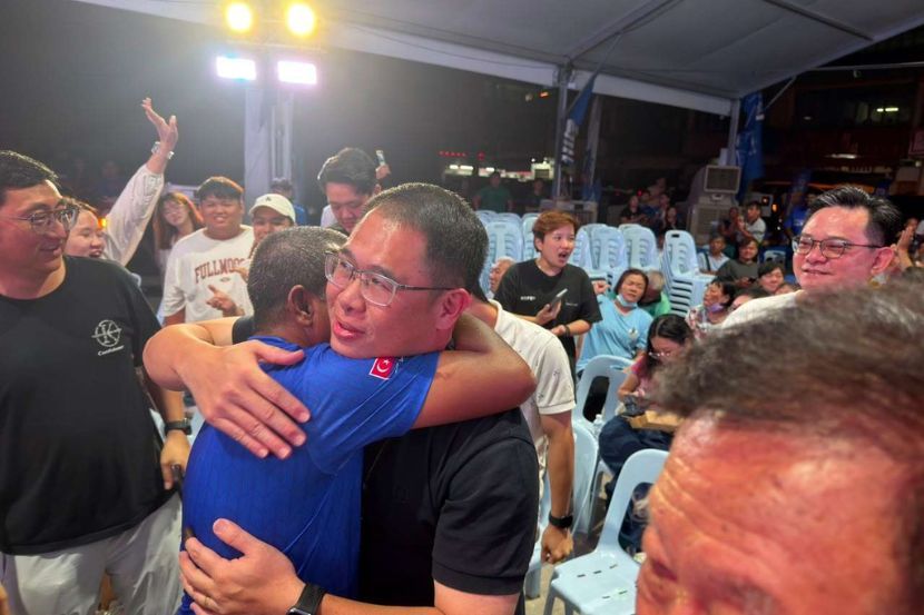 Tidak rasmi: Calon Barisan Nasional (BN), Ling Tian Soon memenangi kerusi Dewan Undangan Negeri (DUN) Yong Peng selepas memperoleh 11,473 undi, menewaskan calon Pakatan Harapan (PH), Yong Hui Yi yang meraih 7,476 undi.