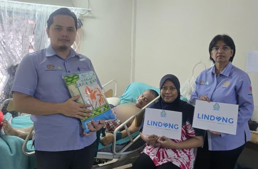 Noor Faais menerima bayaran Faedah Hilang Upaya Sementara daripada Perkeso.