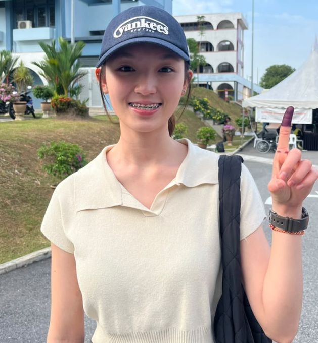 Pengundi kali pertama, Jean Wong teruja menunaikan tanggungjawabnya