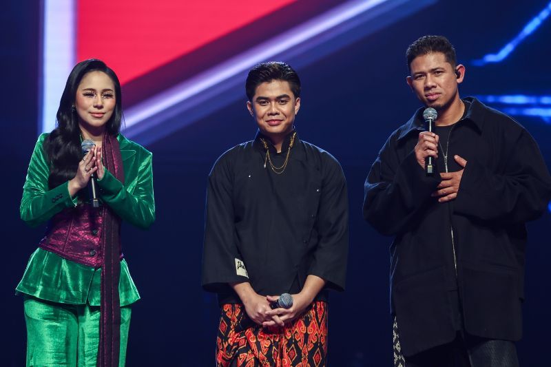 Danial (tengah) memenangi priority pass pilihan penaja.