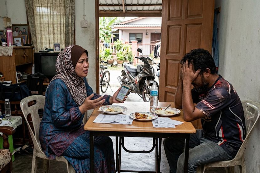 Masalah kewangan boleh menyebabkan setiap individu tertekan. -Gambar hiasan AI