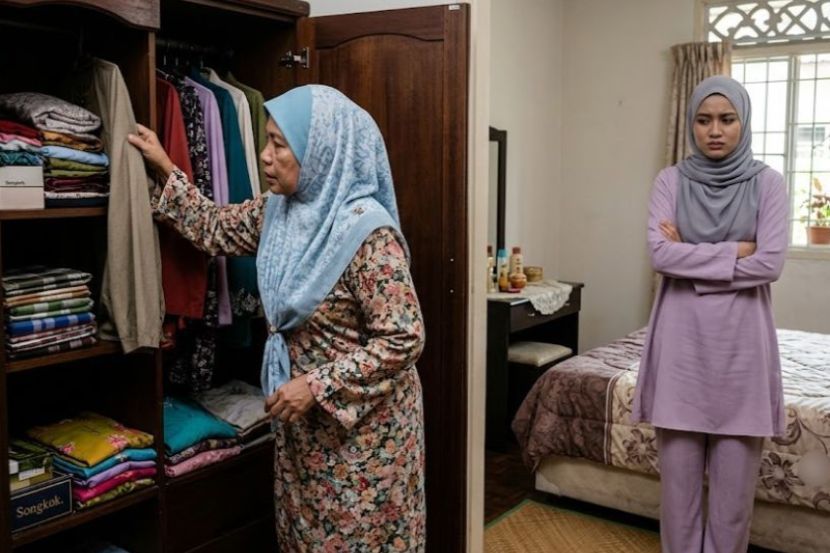 Menantu perlu bersabar dalam berdepan ibu mentua yang banyak kerenah. -Gambar hiasan AI