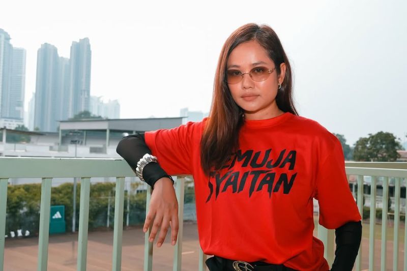 Liyana bakal tampil dengan filem arahan pertama, Pemuja Syaitan. 
