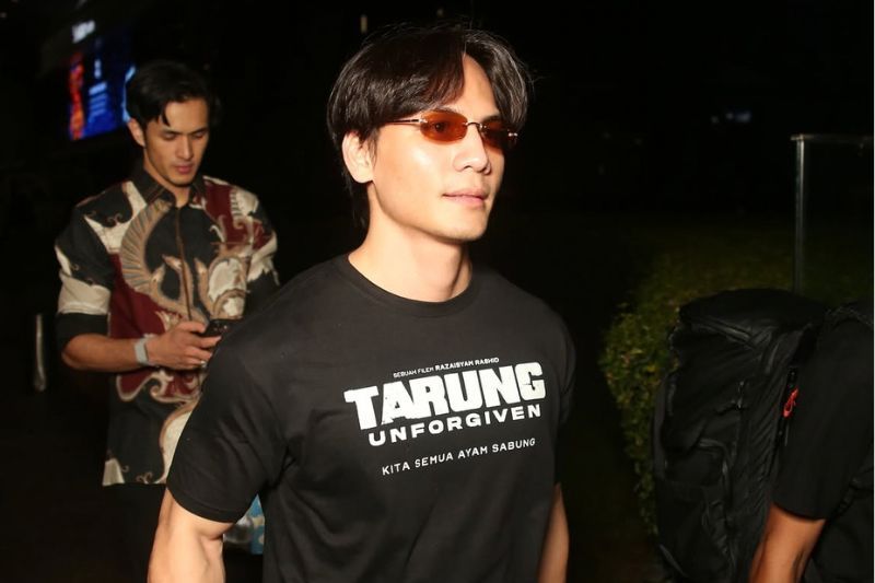 Ikmal (kanan) sudah menganggap Aedy seperti abang kandung.