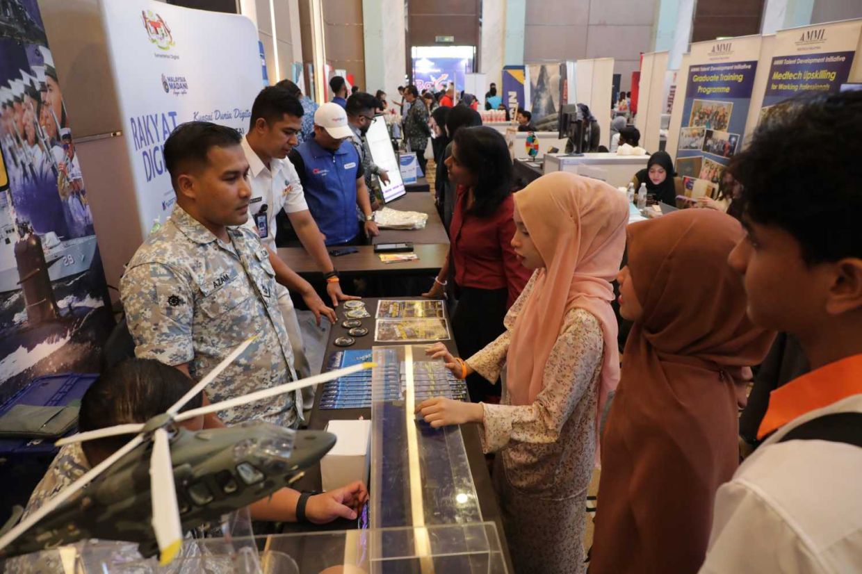 Minggu MyBakat 2026 oleh TalentCorp membuka ruang kepada pengunjung untuk mengenali potensi diri, meneroka kemahiran baharu dan memahami keperluan industri yang sentiasa berkembang.